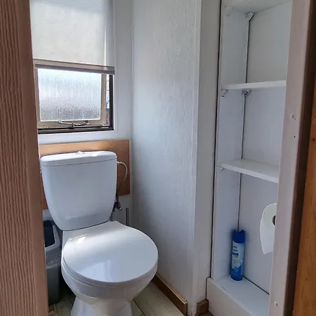 Dom wakacyjny Mobile - Holenderski Przytulny, Wyposazony Z Ogrodzona Dzialka