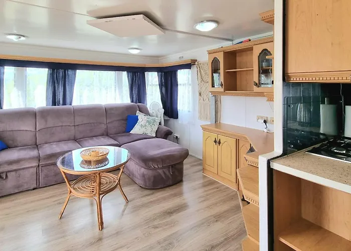 Mobile - Holenderski Przytulny, Wyposazony Z Ogrodzona Dzialka