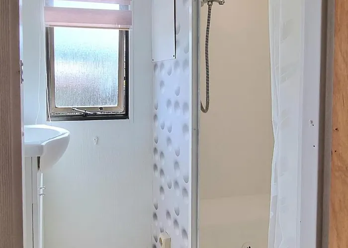 Mobile - Holenderski Przytulny, Wyposazony Z Ogrodzona Dzialka * Ustronie Morskie