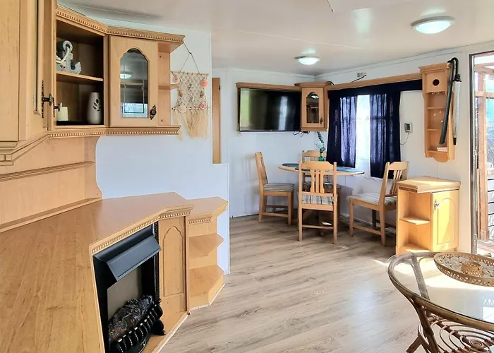 Casa de Férias Mobile - Holenderski Przytulny, Wyposazony Z Ogrodzona Dzialka