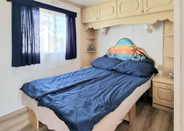 Casa de Férias Mobile - Holenderski Przytulny, Wyposazony Z Ogrodzona Dzialka Ustronie Morskie