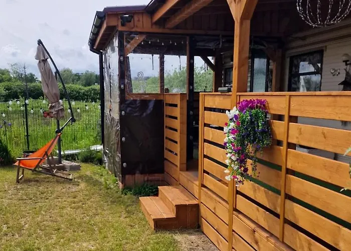 Mobile - Holenderski Przytulny, Wyposazony Z Ogrodzona Dzialka * Ustronie Morskie